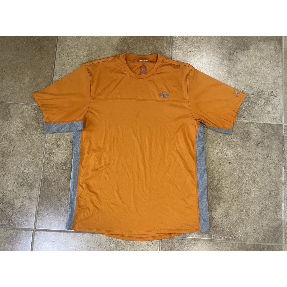 The North Face Mens Sz L Orange Short Sleeve Performance Vapor Wick T-Shirt
